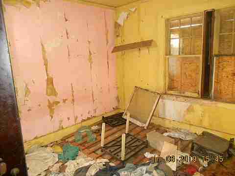 4033 Clairmont (26)_m.jpg